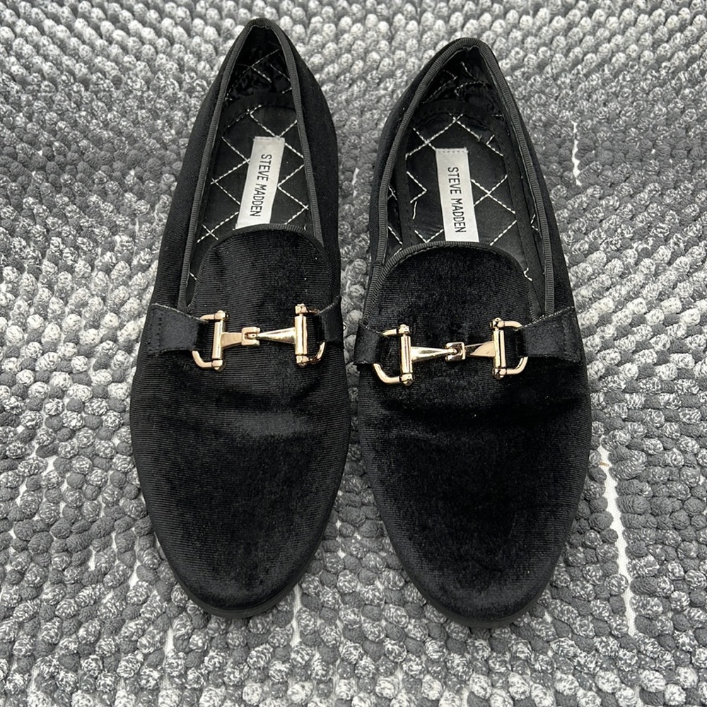 Steve Madden coine  velvet loafers size 8.5